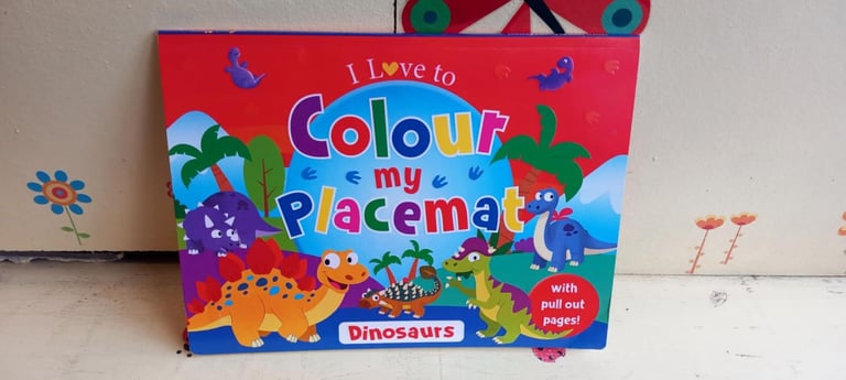 Colour my placemat dinosaurs