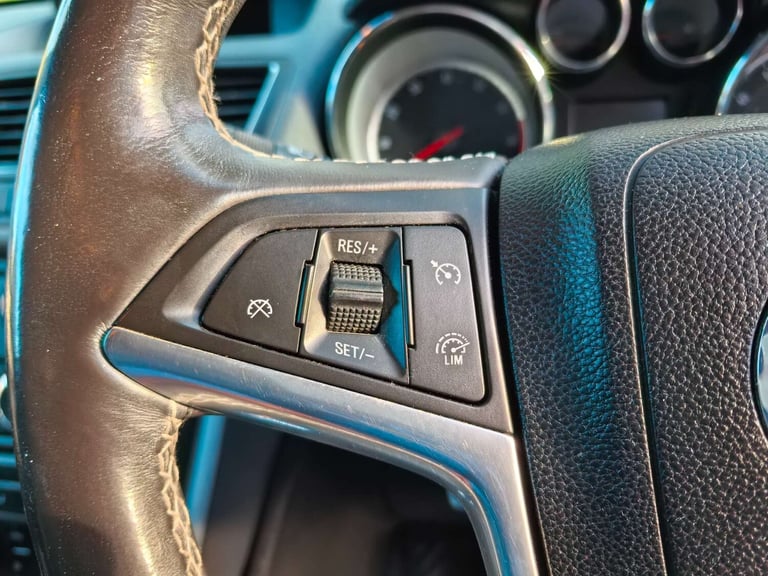 2015 Vauxhall Mokka 1.4 Mokka SE T Auto 5dr SUV Petrol Automatic