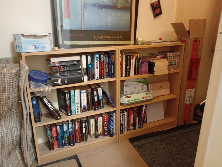 Books. Good condition, thriller's, popular fiction.