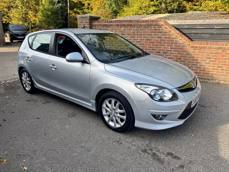 2010 Hyundai i30 1.6 CRDi Comfort 5dr Auto HATCHBACK Diesel Automatic