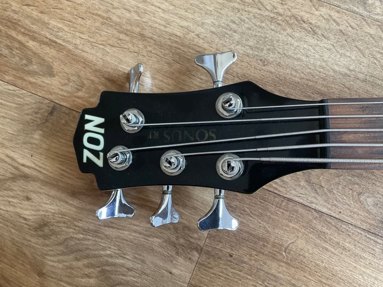 USA Zon Sonus RT5 Deluxe 5 string bass