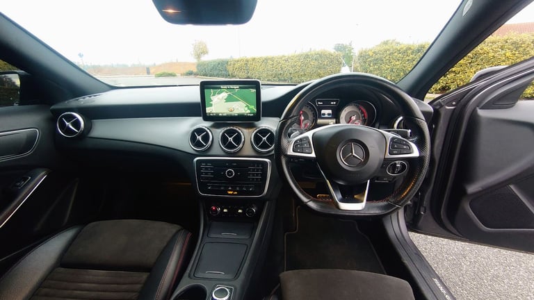 Mercedes-Benz GLA 2.1D Auto