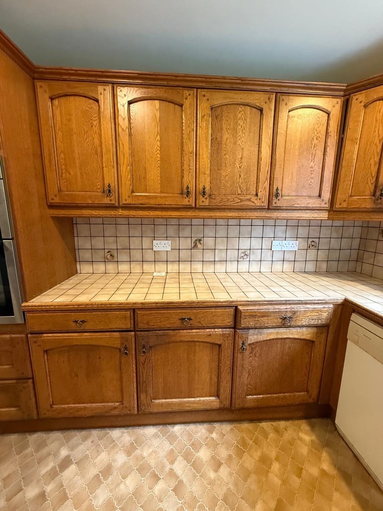 Free Used Wooden Kitchen Units  