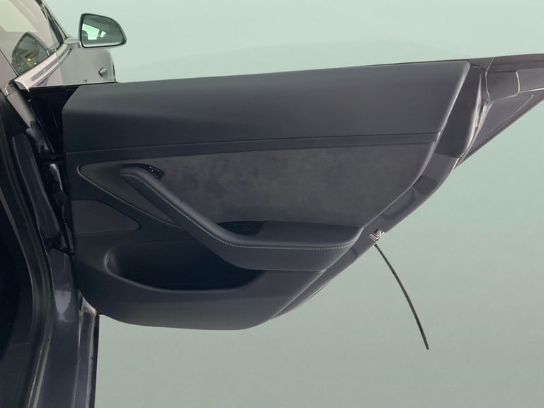 2020 Tesla Model 3 (Dual Motor) Performance Saloon 4dr Electric Auto 4WDE (Performance Upgrade Sa...