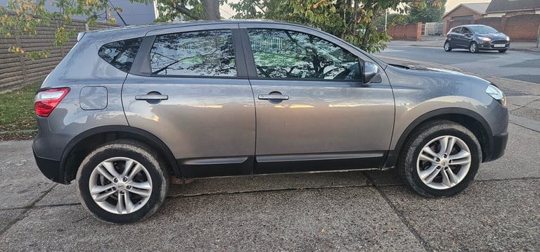 2012 Nissan Qashqai 1.6 [117] Acenta 5dr CVT HATCHBACK Petrol Automatic