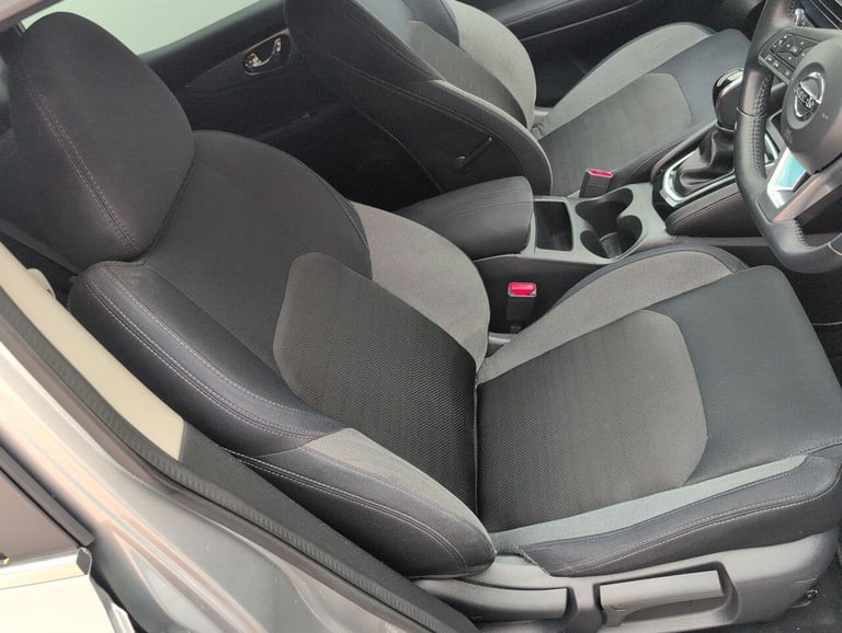 2017 Nissan Qashqai 1.2 DIG-T N-Connecta SUV 5dr Petrol XTRON Euro 6 (s/s) (115 ps) HILL START HA...