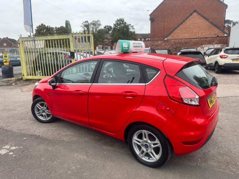 2014 Ford Fiesta 1.25 Zetec Euro 5 5dr HATCHBACK Petrol Manual