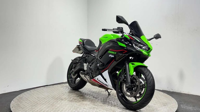 Kawasaki Ninja 650 NAKED 2022 13K GREAT RUNNING LIGHT PROJECT A2 650CC TWIN BIKE