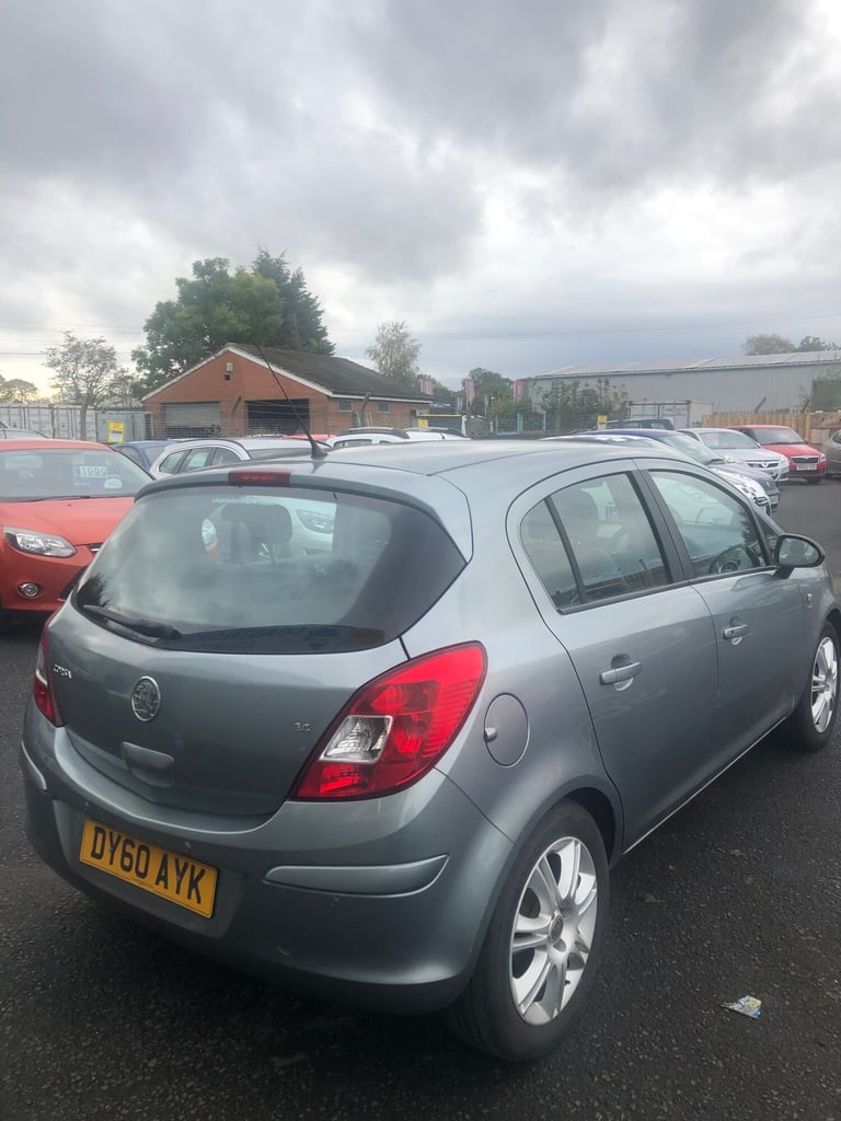 2010 Vauxhall Corsa 1.4i 16V [100] SE 5dr HATCHBACK Petrol Manual