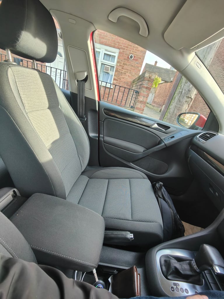 Volkswagen GOLF Hatchback 2009 Automatic 1390 (cc) 5 doors MK6 VW Golf HPI Clear