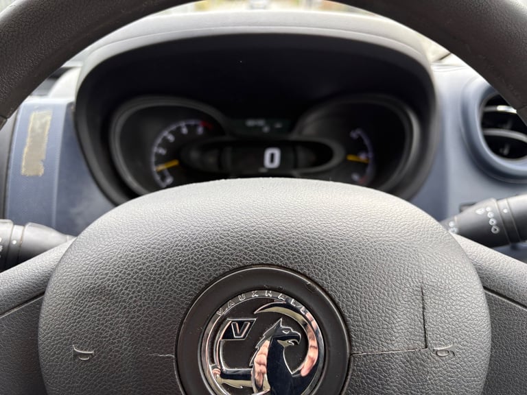 Vauxhall Vivaro 1.6CDTI LWB MOT Ready for Work Like Trafic Van 