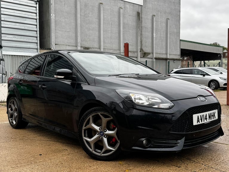 image for 2014 Ford Focus 2.0T EcoBoost ST-2 Euro 5 (s/s) 5dr HATCHBACK Petrol Manual