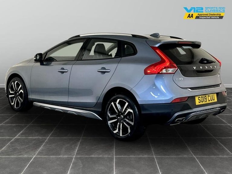 2019 Volvo V40 Cross Country 1.5 T3 GPF Pro Auto Euro 6 (s/s) 5dr Automatic Hatchback Petrol Auto...