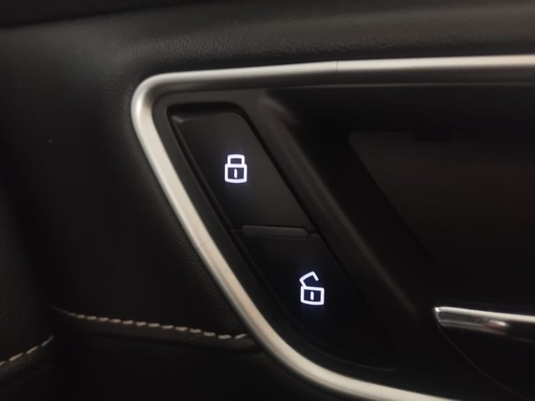 2021 MG MG5 52.5kWh Excite Auto 5dr ESTATE Electric Automatic