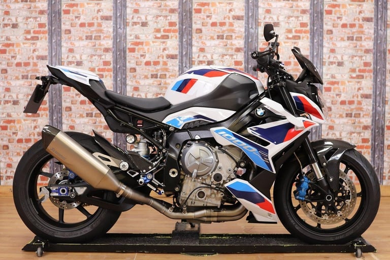 2023 BMW M1000R - 1,370 MILES! 1 PRIVATE OWNER + OURSELVES - LOADED WITH EXTRAS