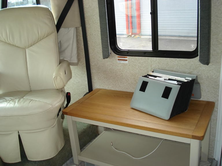Fleetwood Fiesta 32S american motorhome rv PETROL AUTOMATIC 2007/53