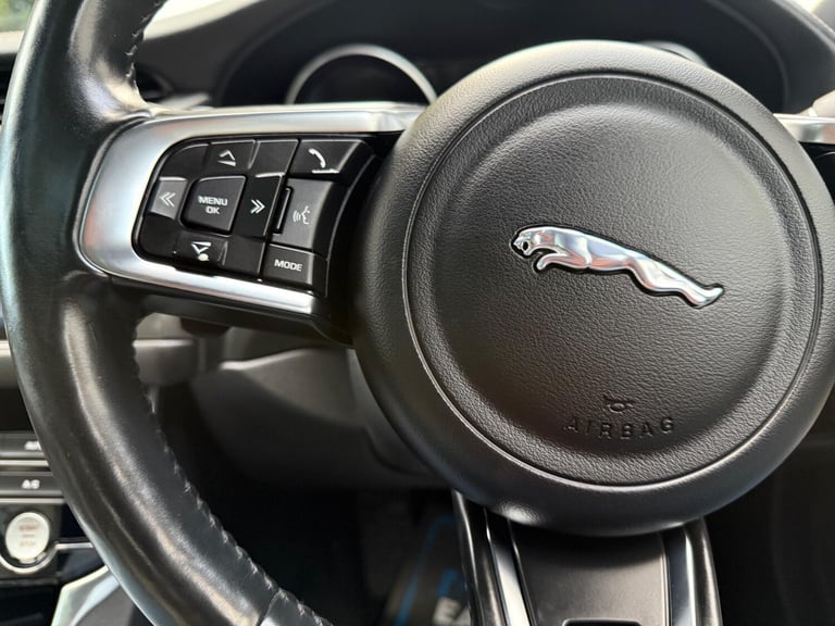 2016 Jaguar XF 3.0d V6 S 4dr Auto SALOON DIESEL Automatic