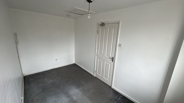 2 bed detached house