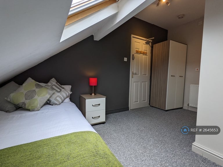 1 bedroom in Noel Street, Nottingham, NG7 (#2645653)