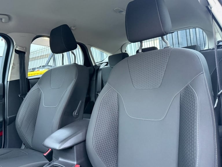 2016 Ford Focus 1.0 EcoBoost 125 Zetec 5dr Auto HATCHBACK PETROL Automatic