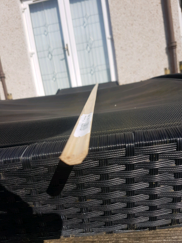 Scotia12x12mmx2.4 metre pine beading