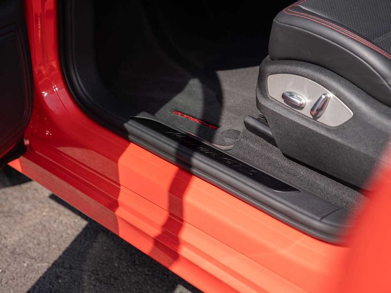 2023 Porsche Macan Gts S-A SUV Petrol Automatic