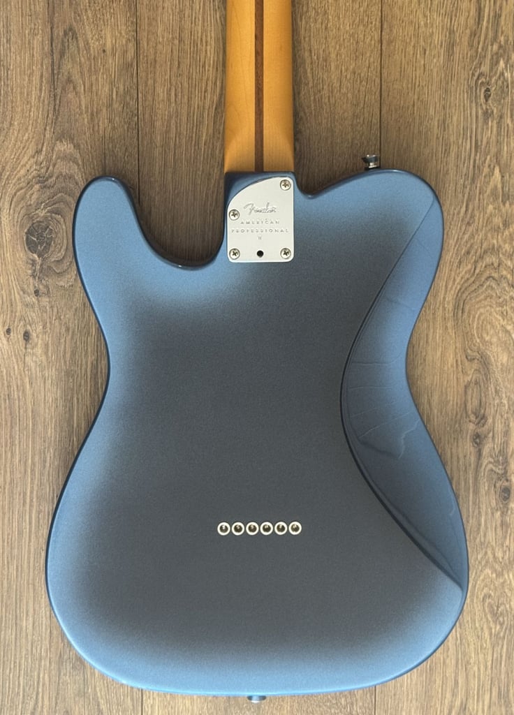 Fender American Professional II Telecaster Deluxe R/W Dark Night - Trades