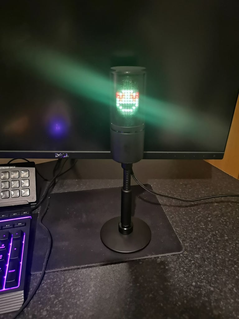 Razer emote gaming streaming microphone