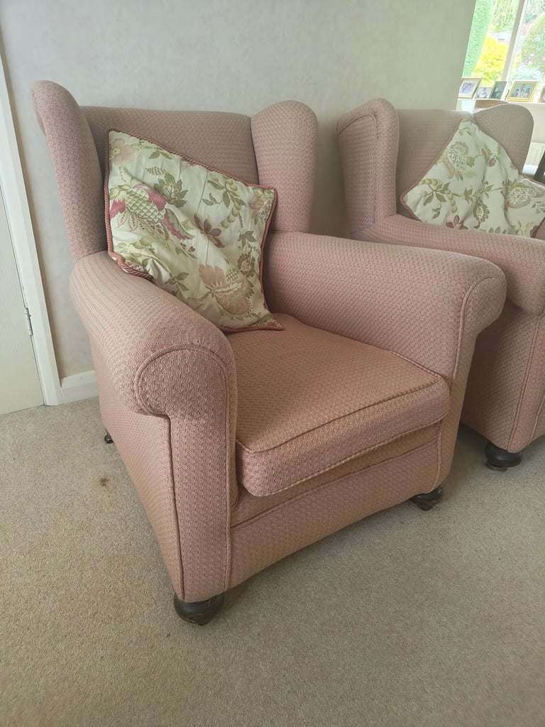 Pair of sofa chairs
