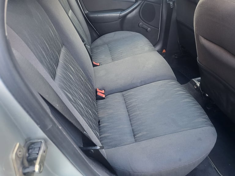 Automatic ford focus 1.6 zetec. Bargain!!