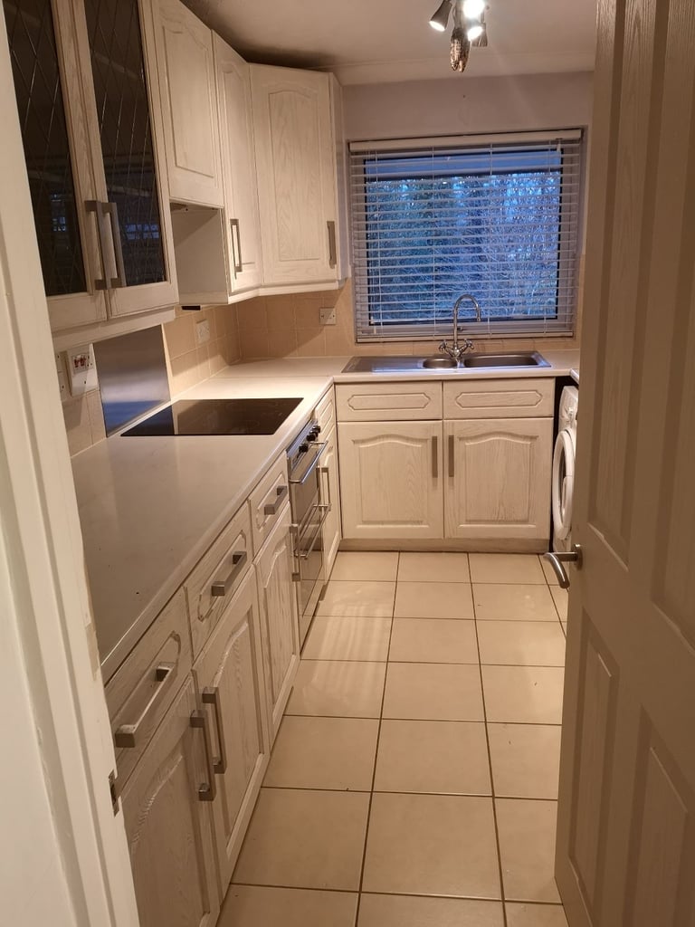 2 Bedroom Flat in Tunbridge Wells, TN2
