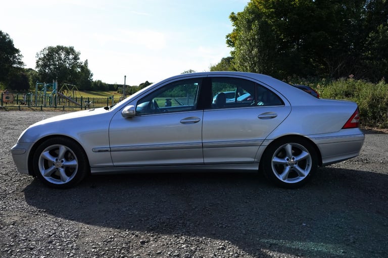 Mercedes-Benz, C CLASS, Saloon, 2004, Auto, 2685 (cc), 4 doors