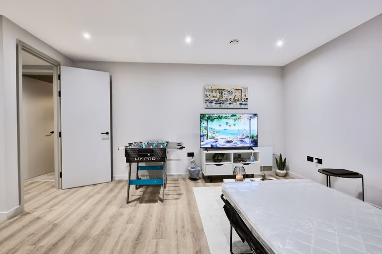 1-Bed Flat for Rent – B3 1TY – £2250 pcm