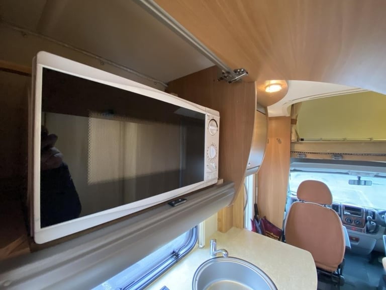 2009 SWIFT SUNDANCE 590RL 4 BERTH MOTORHOME