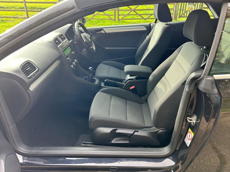 2013 Volkswagen Golf 1.6 TDI BlueMotion Tech SE 2dr CONVERTIBLE DIESEL Manual
