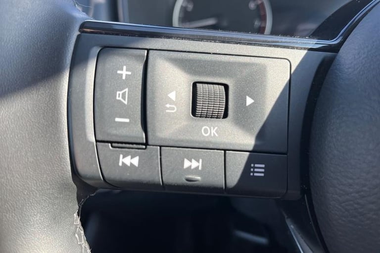 2023 Nissan Qashqai 1.3 DiG-T MH Acenta Premium 5dr **Rear View Camera, Parking Sensors, Cruise H...
