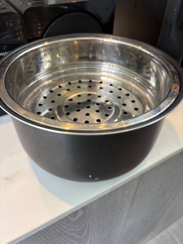 Rice cooker 