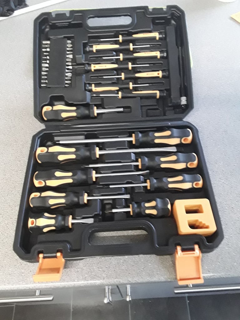 image for 43 piece screwdriver set with ordinary screwdrivers and star drive screwdrivers new set
