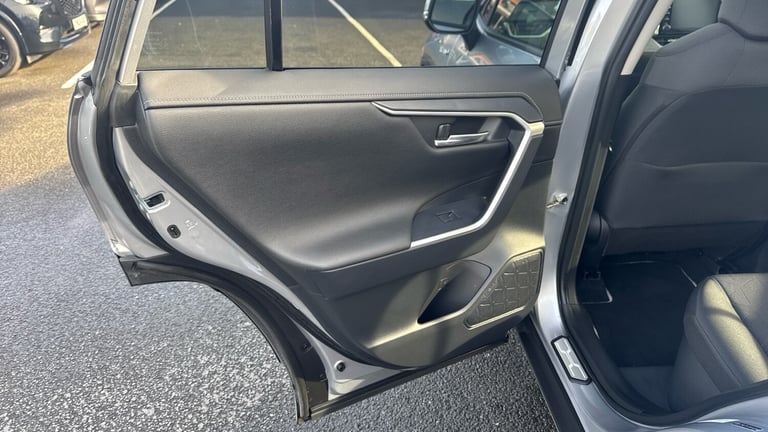 2021 Toyota RAV4 2.5 VVT-i Hybrid Design 5dr CVT 2WD Hybrid Estate Estate Hybrid Automatic