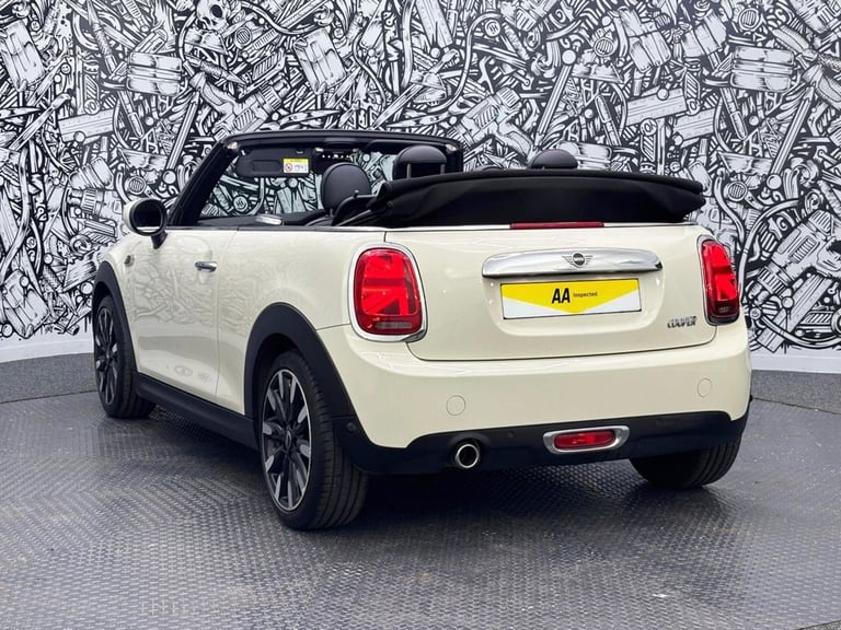 2020 MINI Convertible 1.5 Cooper Exclusive Convertible 2dr Petrol Manual Euro 6 (s/s) (136 ps) Co...