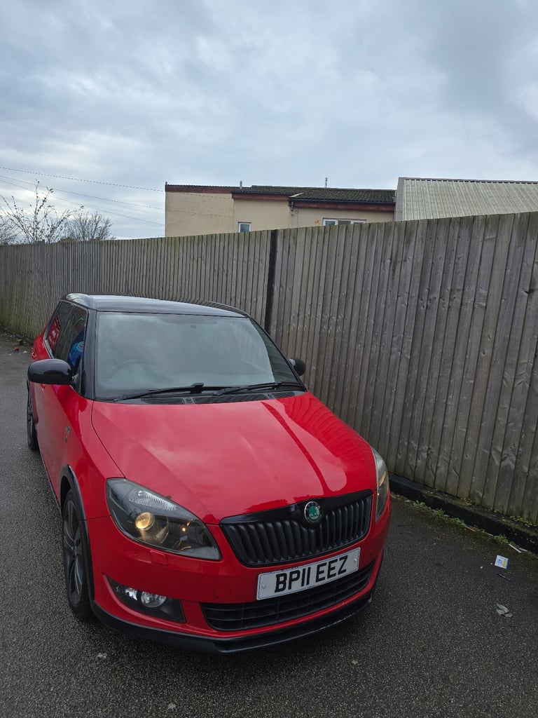 Skoda, FABIA, Hatchback, 2011, Manual, 1197 (cc), 5 doors