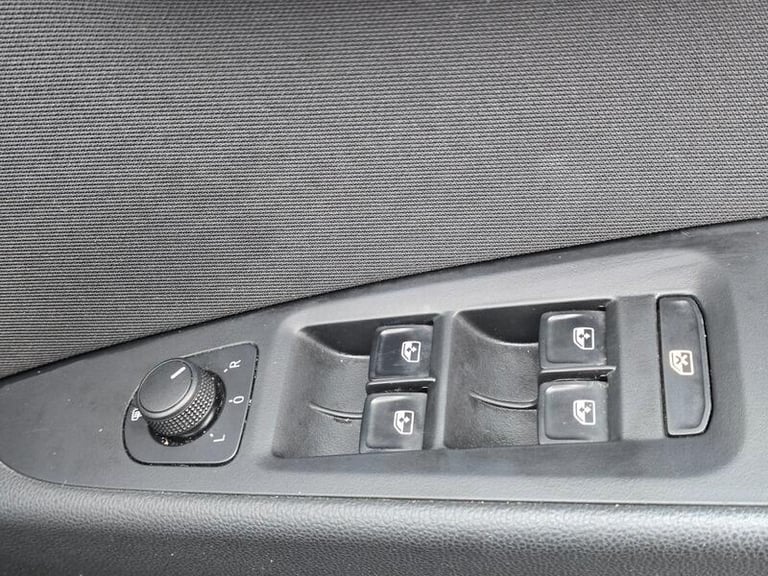 2016 SEAT Leon 1.4 TSI SE Sport Tourer Euro 6 (s/s) 5dr ESTATE Petrol Manual