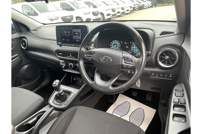 2022 Hyundai KONA T-GDi MHEV SE Connect SUV HYBRID Manual