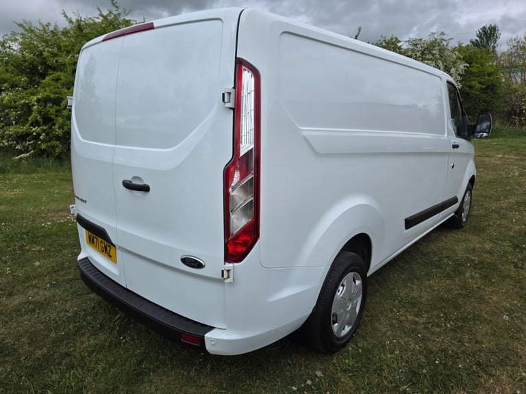 2022 Ford Transit Custom 2.0 EcoBlue 130ps L2 Low Roof Trend Van PANEL VAN Diesel Manual