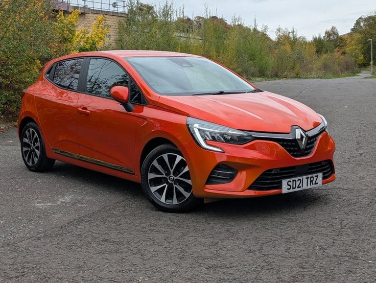 2021 Renault Clio 1.0 TCe Iconic Hatchback 5dr Petrol Manual Euro 6 (s/s) (100 ps) Hatchback Petr...