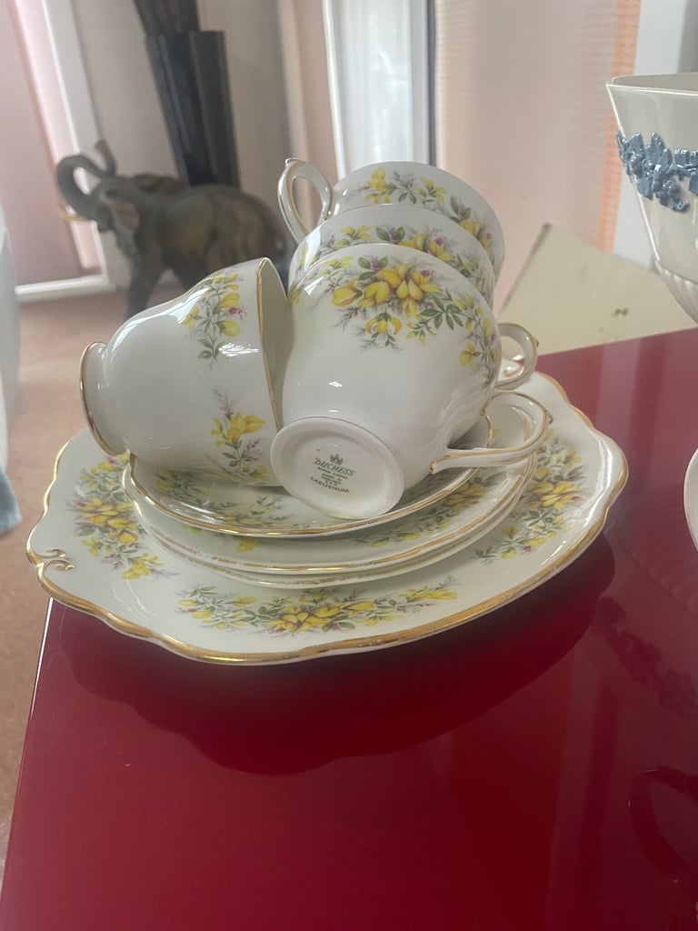 image for Various bone china items 