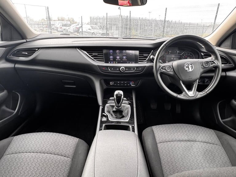 2019 Vauxhall Insignia 1.5T [165] Design Nav 5dr HATCHBACK PETROL Manual
