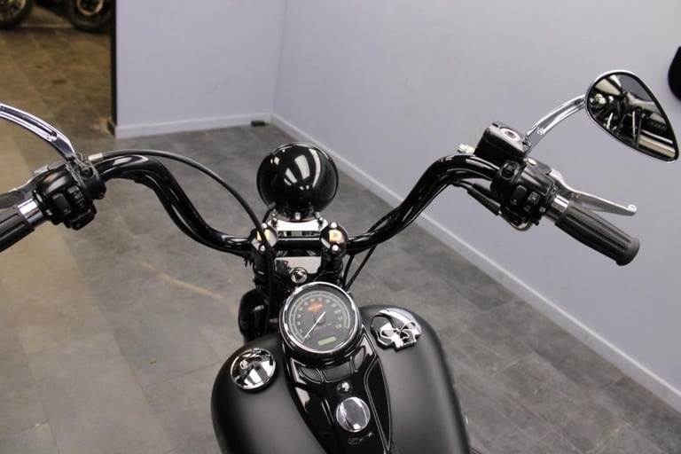 2009 Harley-Davidson FLSTSB Softail Crossbones in Denim Black