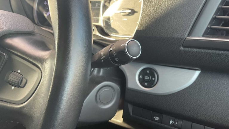  Peugeot Traveller 2.0 BlueHDi 180 Allure Long [8 Seat] 5dr EAT8 Estate Diesel Automatic