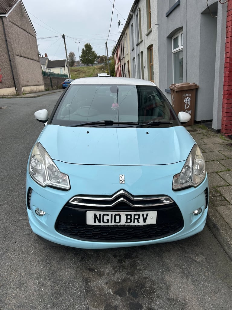 Citroen, DS3, Hatchback, 2010, Manual, 1598 (cc), 3 doors